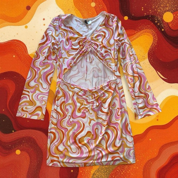 Divided H&M Pink and‎ Orange Colorful Swirl Bell Sleeve V Neck Dress - Picture 6 of 6